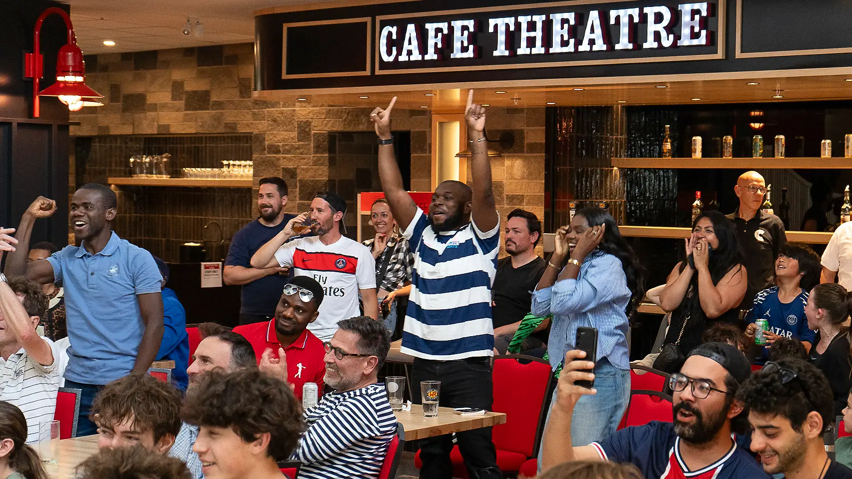 French restaurant Calgary - Café Théâtre